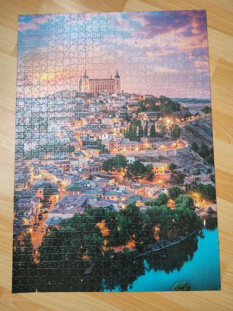 Poskladané puzzle,
