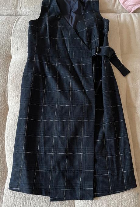 Tmavomodré zavinovacie šaty hallhuber, m/38, m