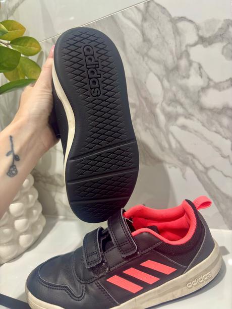 Adidas tenisky, adidas,32