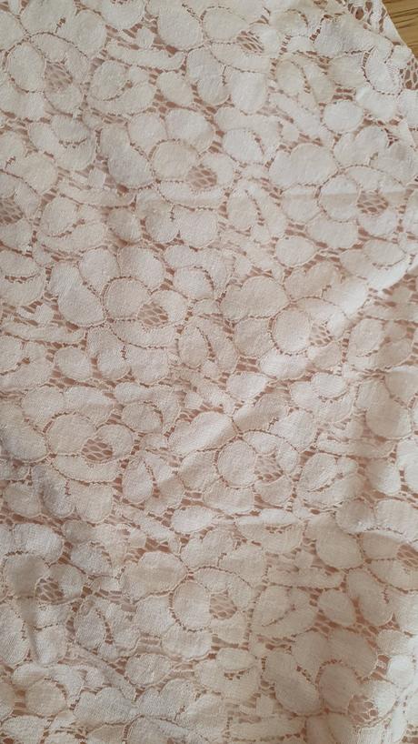 Ackova sukna, amisu,s