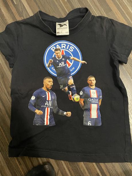 Tricko pre malého futbalistu, 104