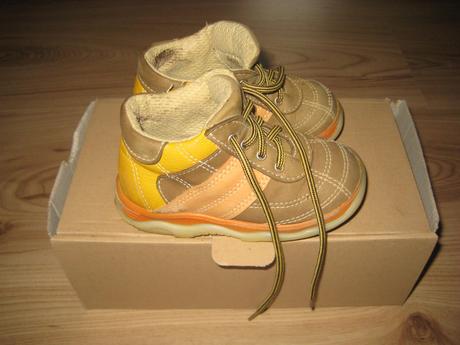 Topánky s tvarovanou klenbou, slovobuv,21