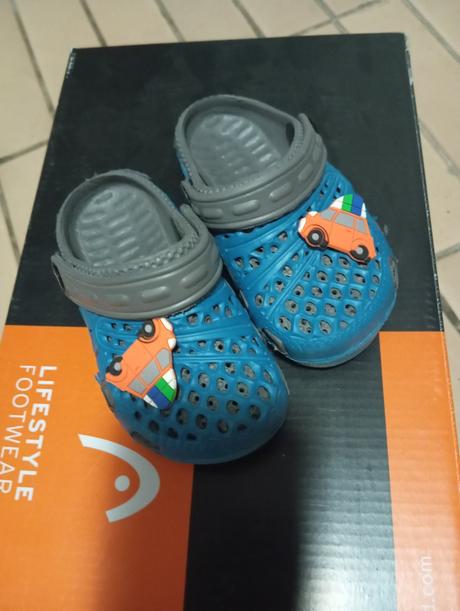 Sandálky a kroksy, 22