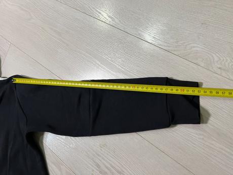 Mikina adidas veľmi obľúbená, adidas,152