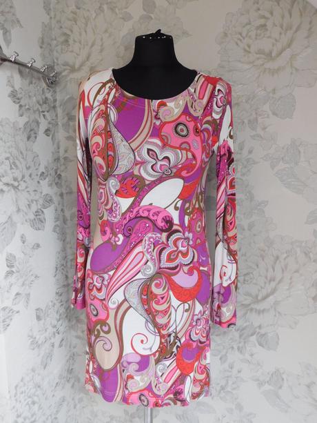 Luxusne upletove šaty, 36