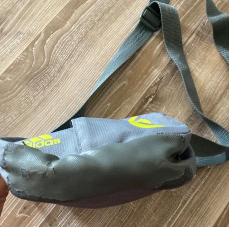 Crossbody kapsička adidas, adidas
