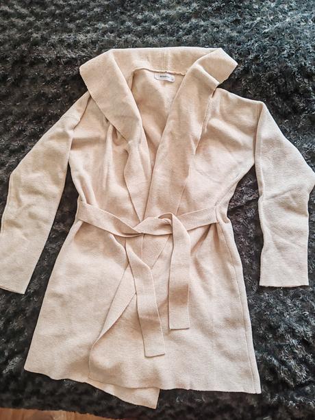 Teply kardigan, reserved,s