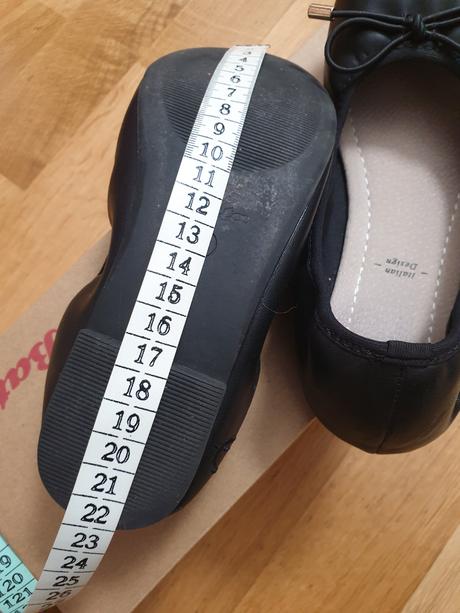Čierne balerínky baťa veľ. 33, baťa,33