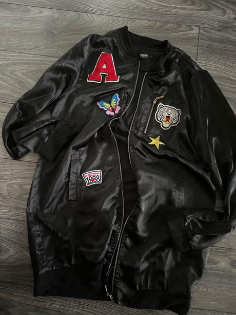 Tenucka satenova bunda, l