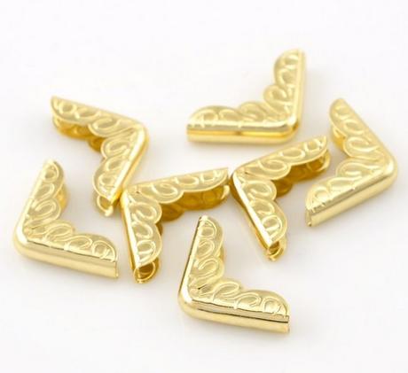 Kovový rohovník 16x16 mm - zlatý, 
