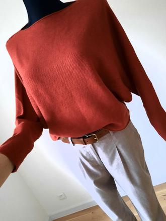 Škoricový pulóver, s