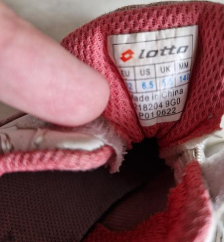 Tenisky biele, lotto,22