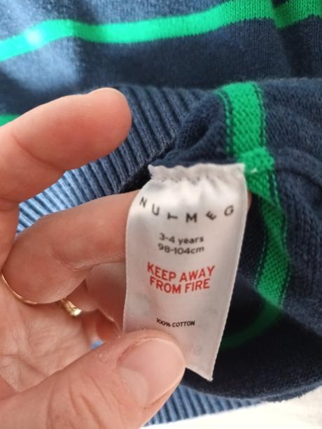 Elegantný sveter 3-4  roky, 104