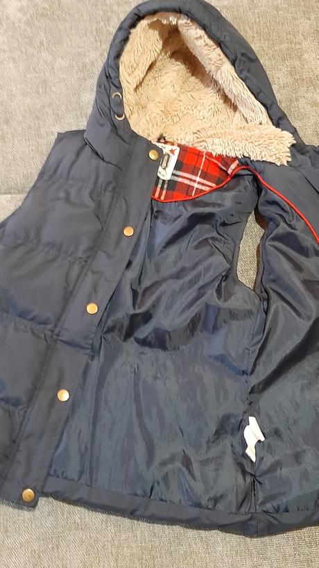 Jesenná vesta s kapucňou, 134