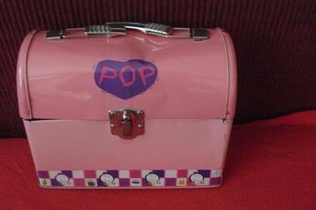 Starý vintage kufrík,