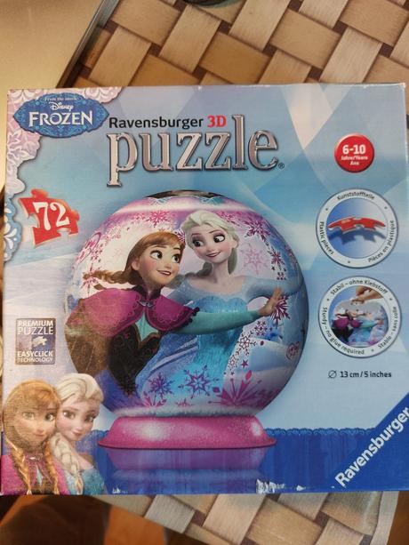 3d puzzle ľadové kráľovstvo,