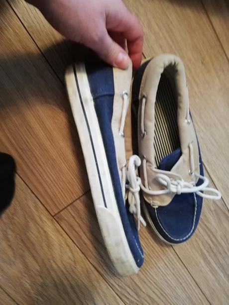 Topanky mokasíny, 40