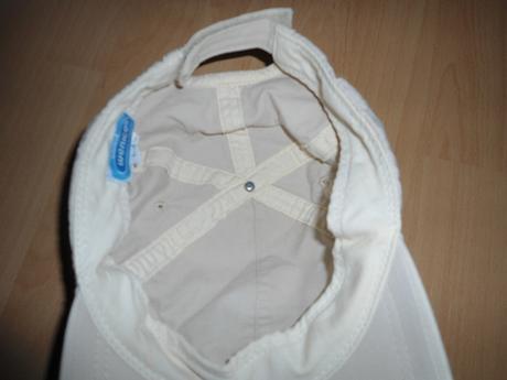 Detska kremova šiltovka, 