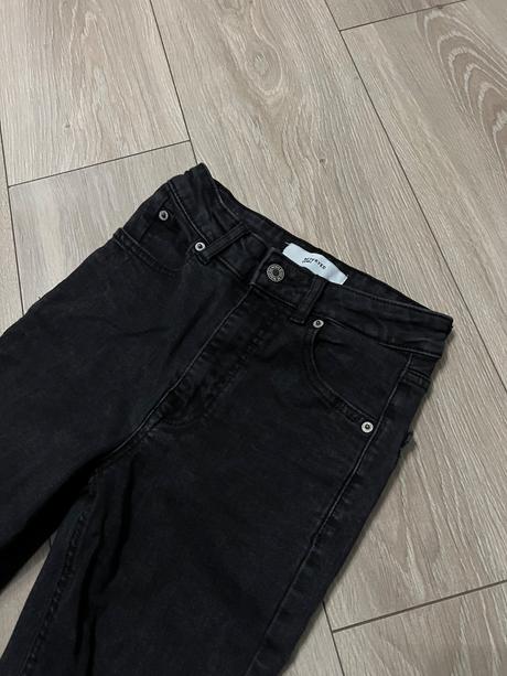 Rifle, reserved,34