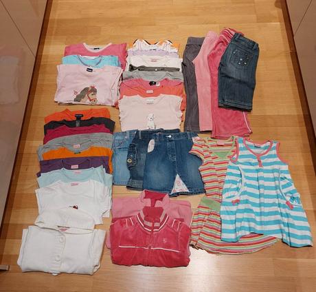 34 ks oblečenia (vek 4-5 rokov), 104–116