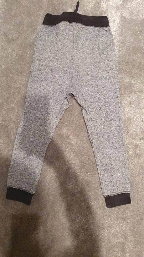 Tepláky h&m 134, h&m,134