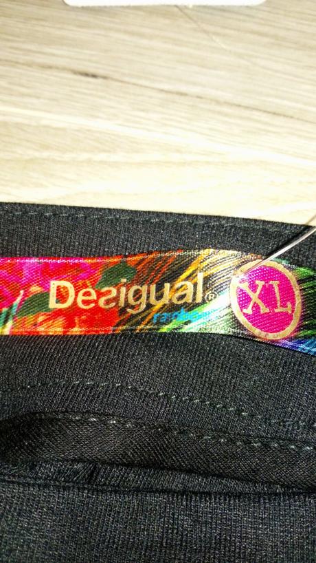 Sukna desigual., desigual,xl