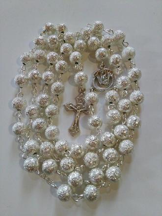 Strieborný ruženec, 