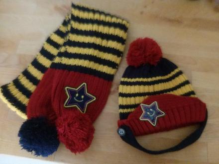 Súprava čiapka + šál, 80