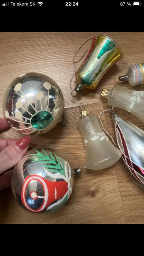 Sklenené vianočné ozdoby, 