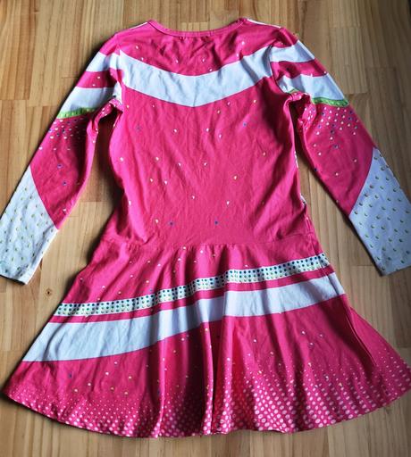 Karnevalové šaty na 8 rokov, 