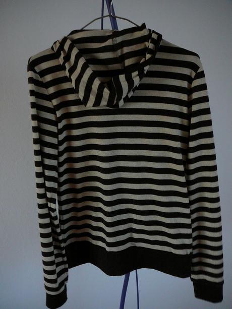 Tenká pásiková mikinka, s