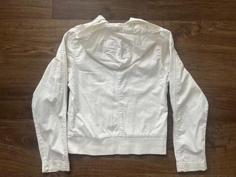 Tenká nike bunda, nike,s