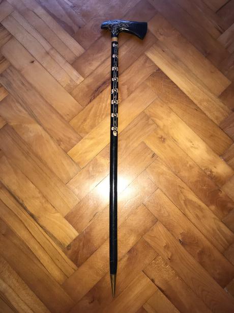 Vyrezávaná valaška, 