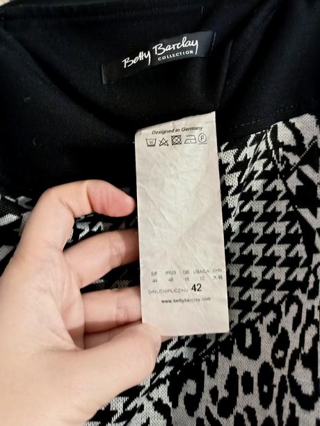 Vzorovaná sukňa betty barclay, xl
