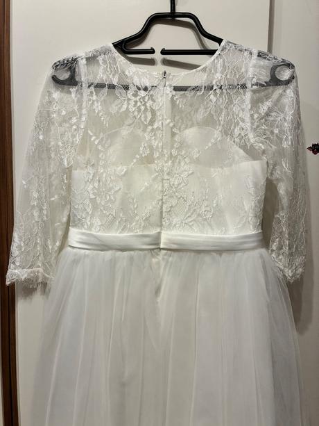 Šaty na prvé sväté prijímanie, 146