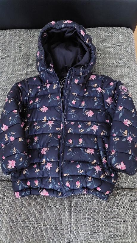 Vetrovka, reserved,86