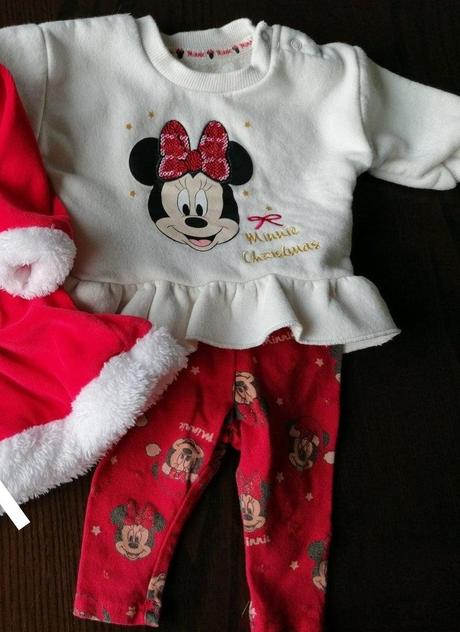 Vianočný komplet, 62