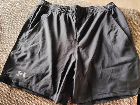 Krátase under armour, under armour,l / m