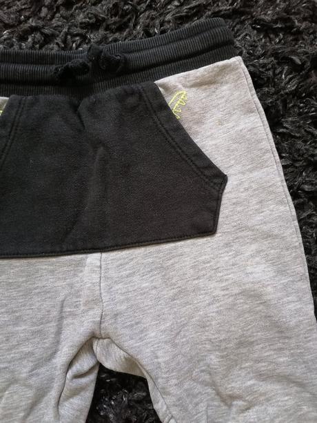 Tepláčky, reserved,80