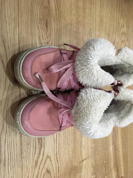 Krásne zimné topánky, 31