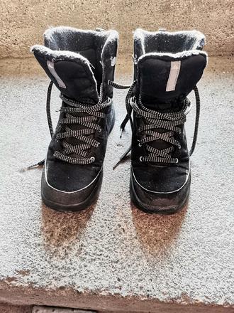 Výborne, teplé topánko- čižmy, quechua,39