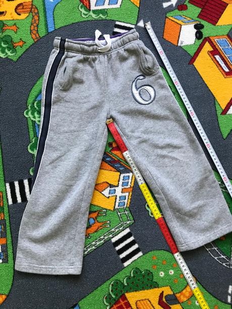 Hrubé tepláky next, next,110