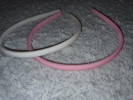 Čelenky rôzne všetky po 0.5 centov za 1ks, 