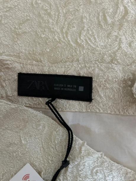 Nenosené sukňa s visačkou pc 36 eur, zara,s