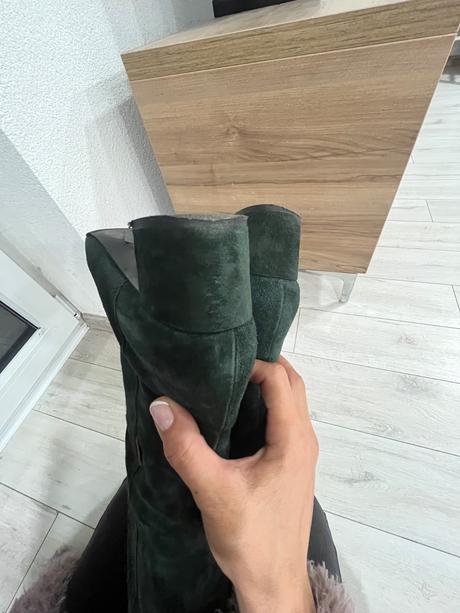 Štýlové semišové tmavozelé nessi čižmy, 39