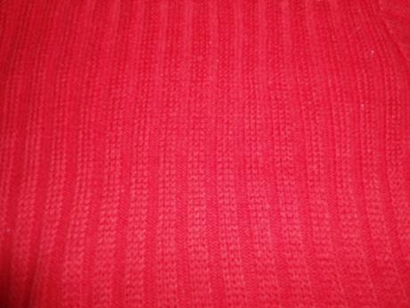 Cerveny svetrik, 122