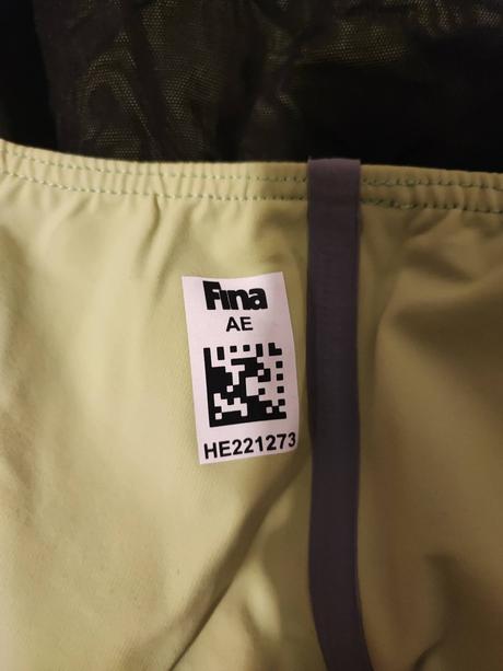 Pretekárske plávky head, 152