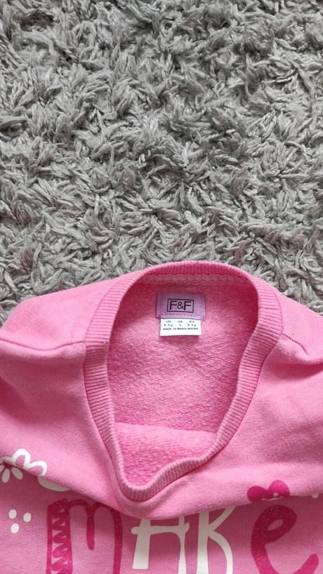 Mikina v 4/5, f&f,110