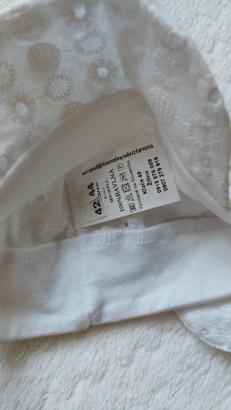 Madeirový klobúčik, 42