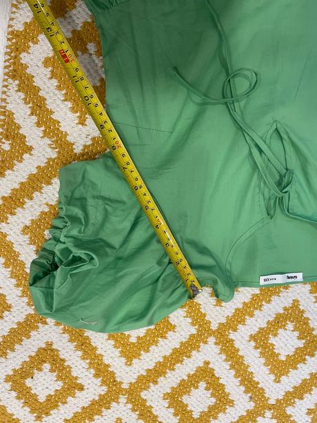 Zelené šaty s nadýchaným rukávom, sinsay,xs